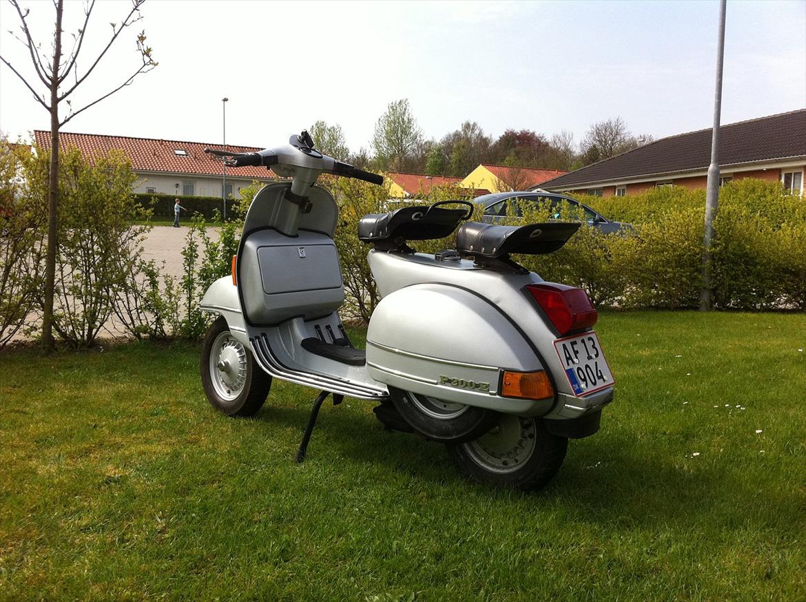 Vespa P200E billede 2