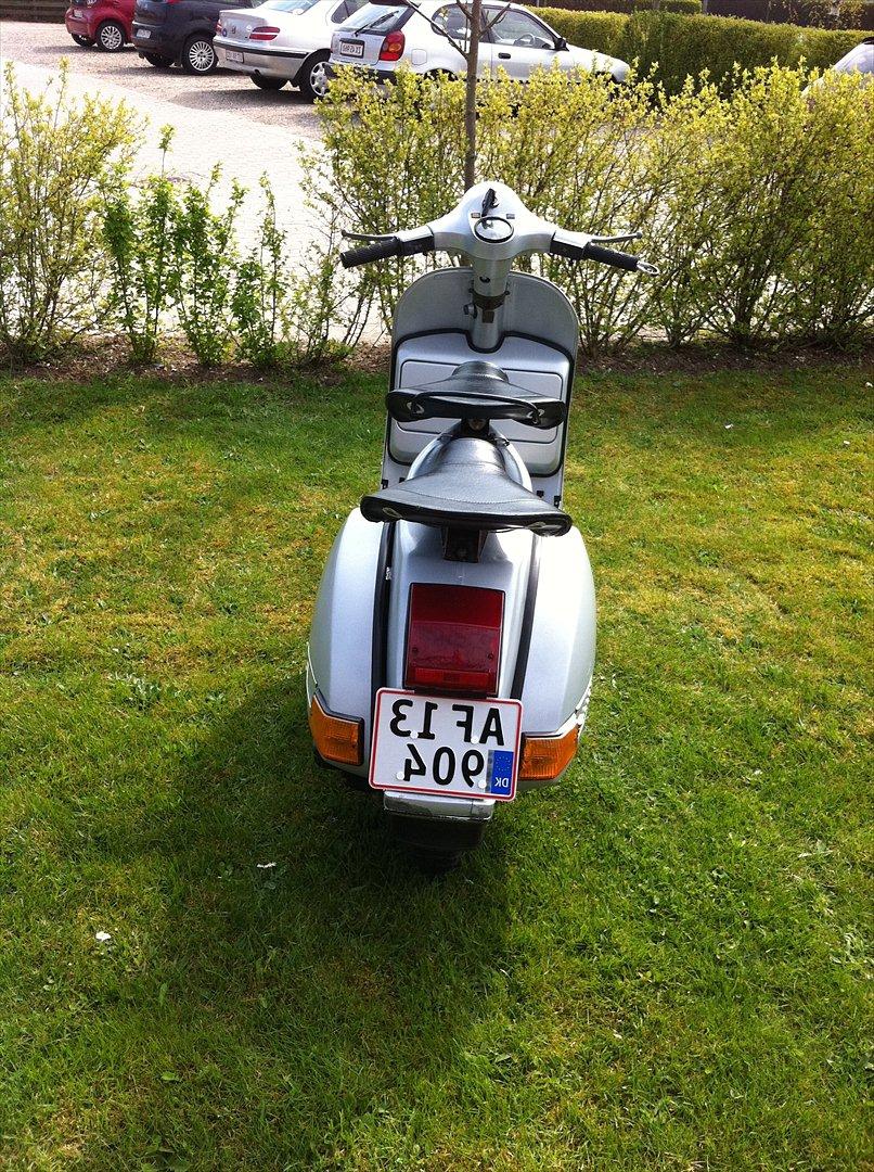 Vespa P200E billede 3