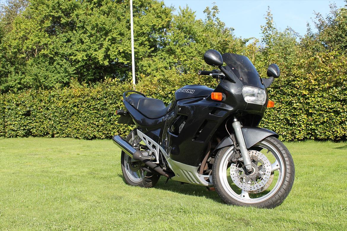 Suzuki GSX 600 F billede 1