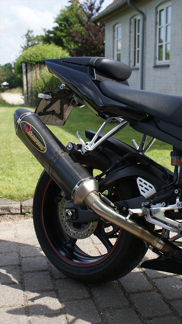 Yamaha R6 billede 10