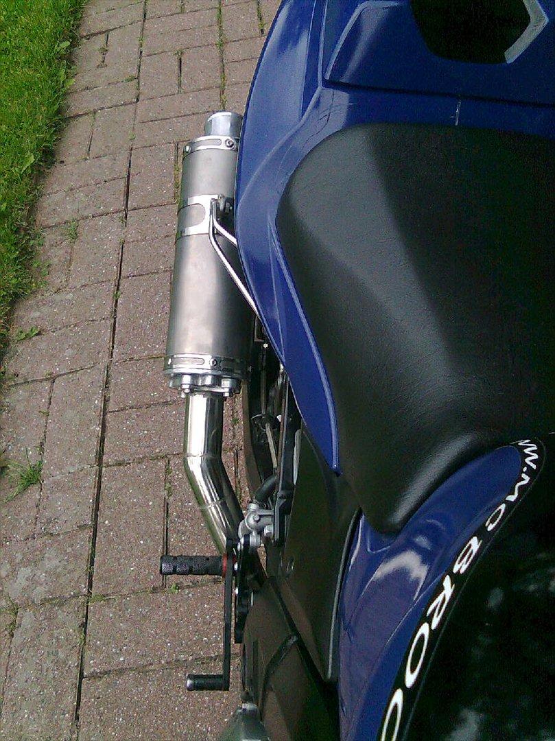Suzuki SV 996 Standard - Årgang 2011 med 2 i 1 billede 6