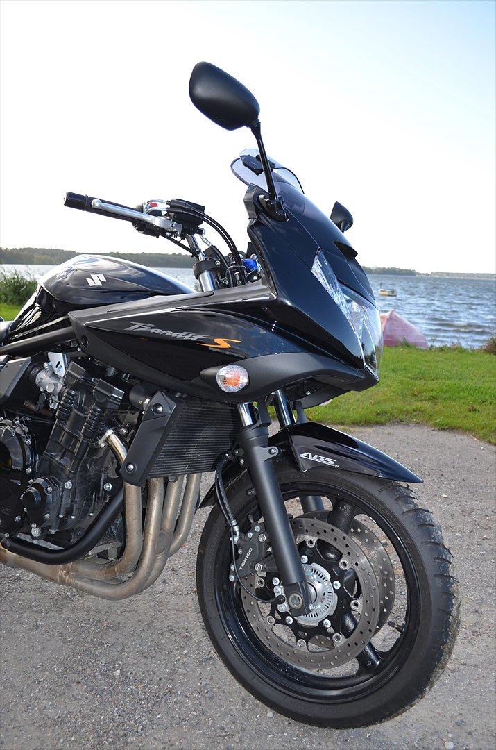 Suzuki GSF650SAK9 billede 8