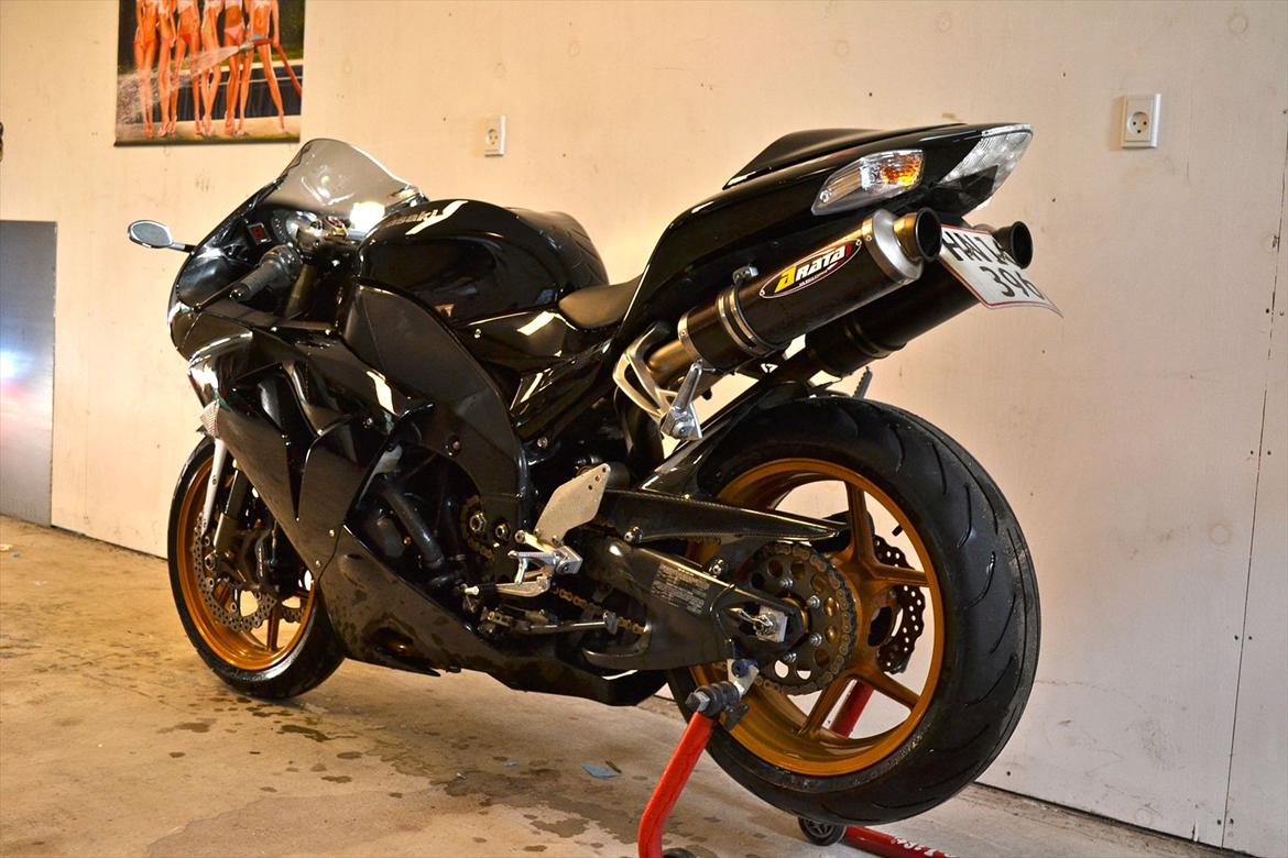 Kawasaki ZX10R billede 3