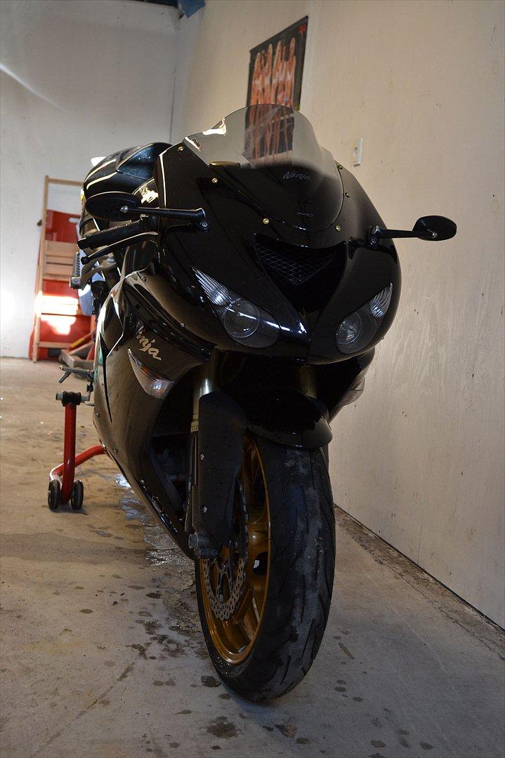 Kawasaki ZX10R billede 4