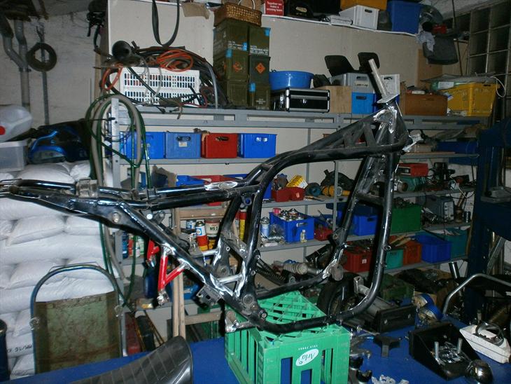 {{currentPhoto.altText}} billede {{currentPhoto.number}}