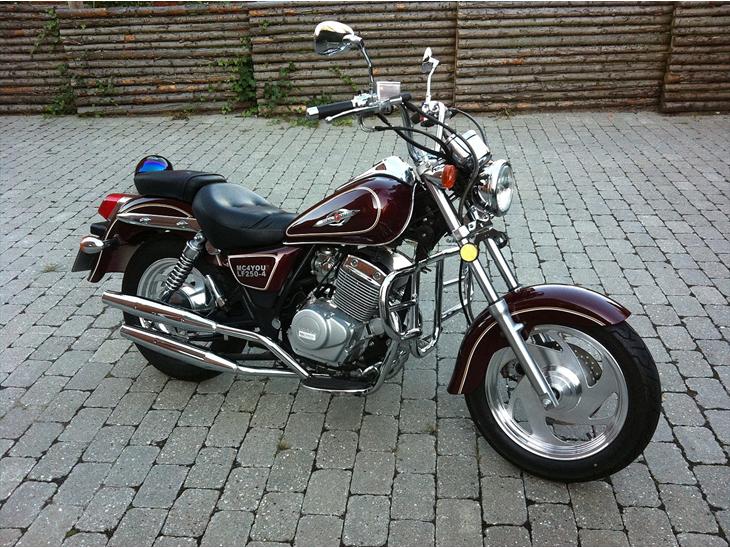 Lifan LF 250-4 billede 1