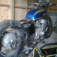 Honda cb 750