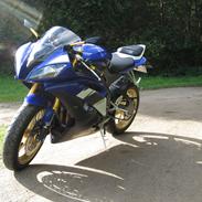 Yamaha YZF R6