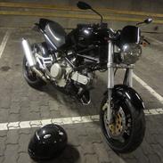 Ducati Monster 600