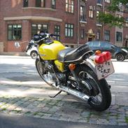 Suzuki GT 500b
