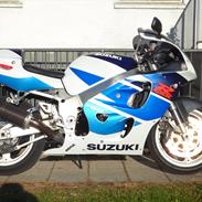 Suzuki Gsxr 750 SRAD