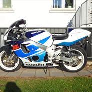 Suzuki Gsxr 750 SRAD