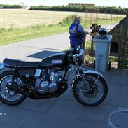 Suzuki gt750