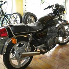 Honda cb650 solgt