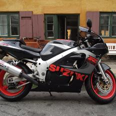Suzuki GSXR 600
