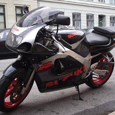 Suzuki GSXR 600