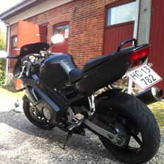 Honda cbr 600 f2