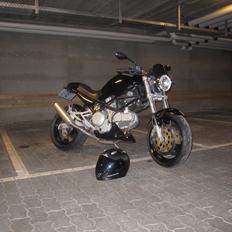 Ducati Monster 600
