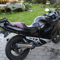 Suzuki gsx 600 F