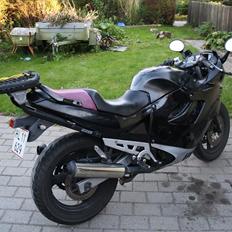 Suzuki gsx 600 F