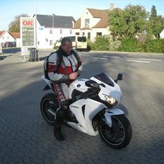 Honda cbr 1000 rr fireblade