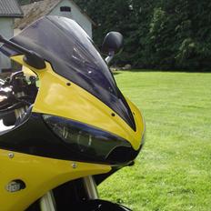 Yamaha R6