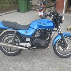 Suzuki Gsx 250 es