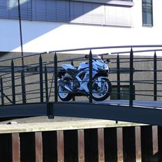 Suzuki GSXR 600 K8  --> Solgt