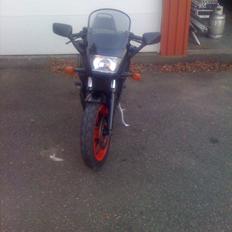 Kawasaki GPZ 500 S (før)