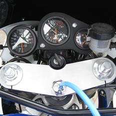 Suzuki GSXR 400 GK76A