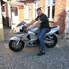 Honda cbr 900 rr fireblade