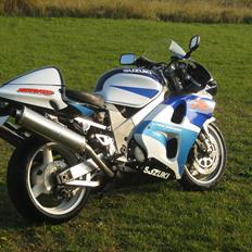 Suzuki TL1000R