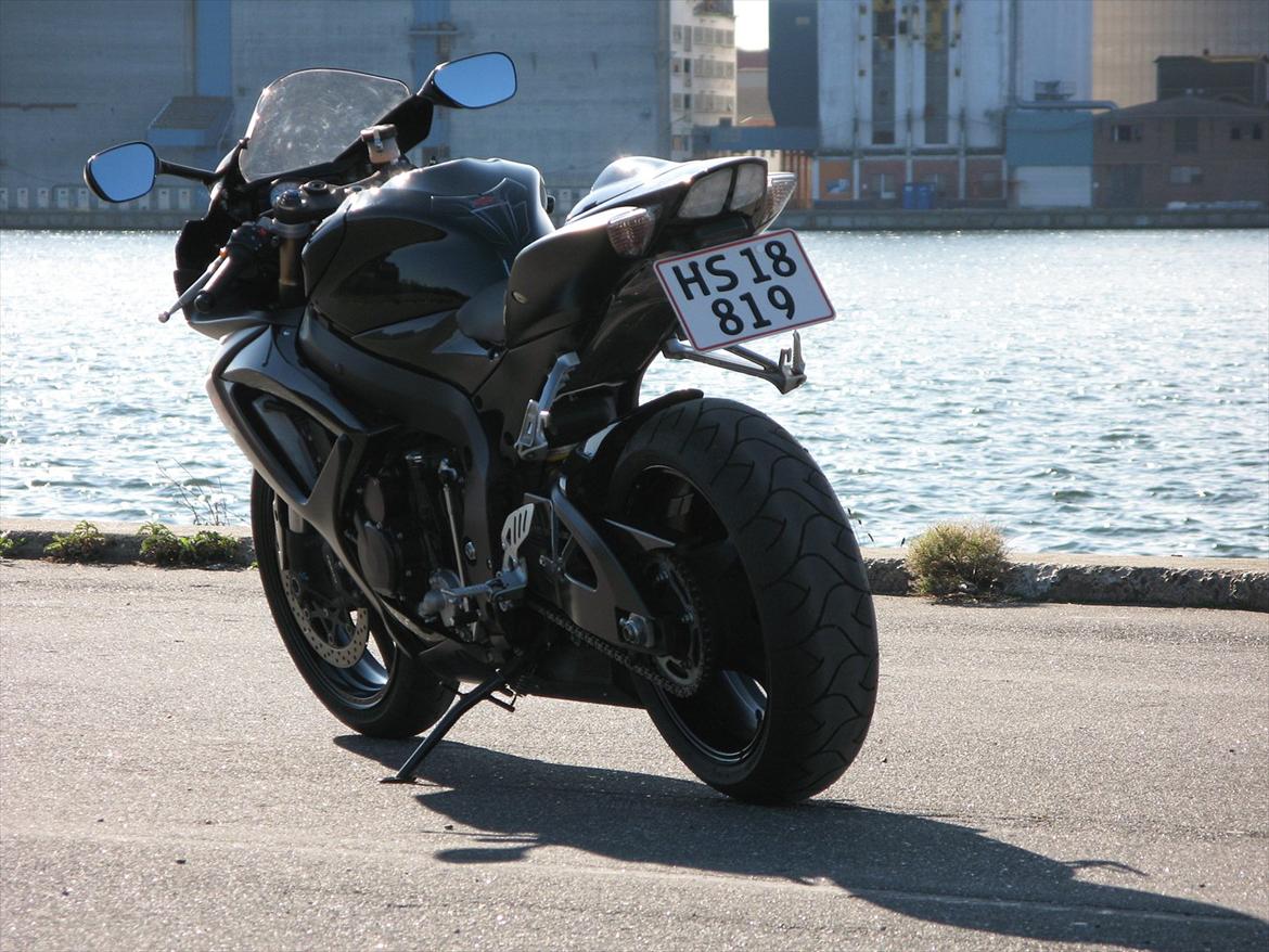 Suzuki GSXR 600 K7 - SOLGT billede 3