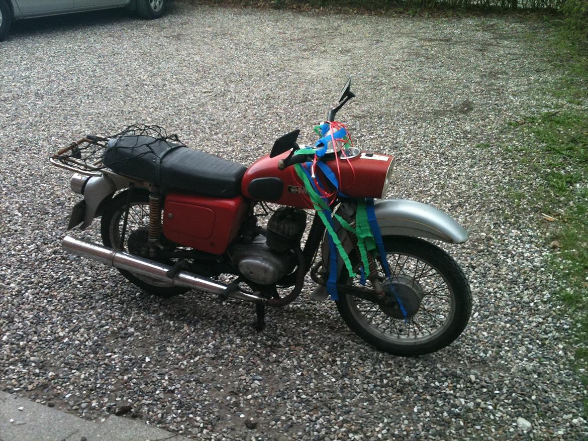 MZ ES 150/1 - Tsk tsk,jeg har skøre kolleger billede 1