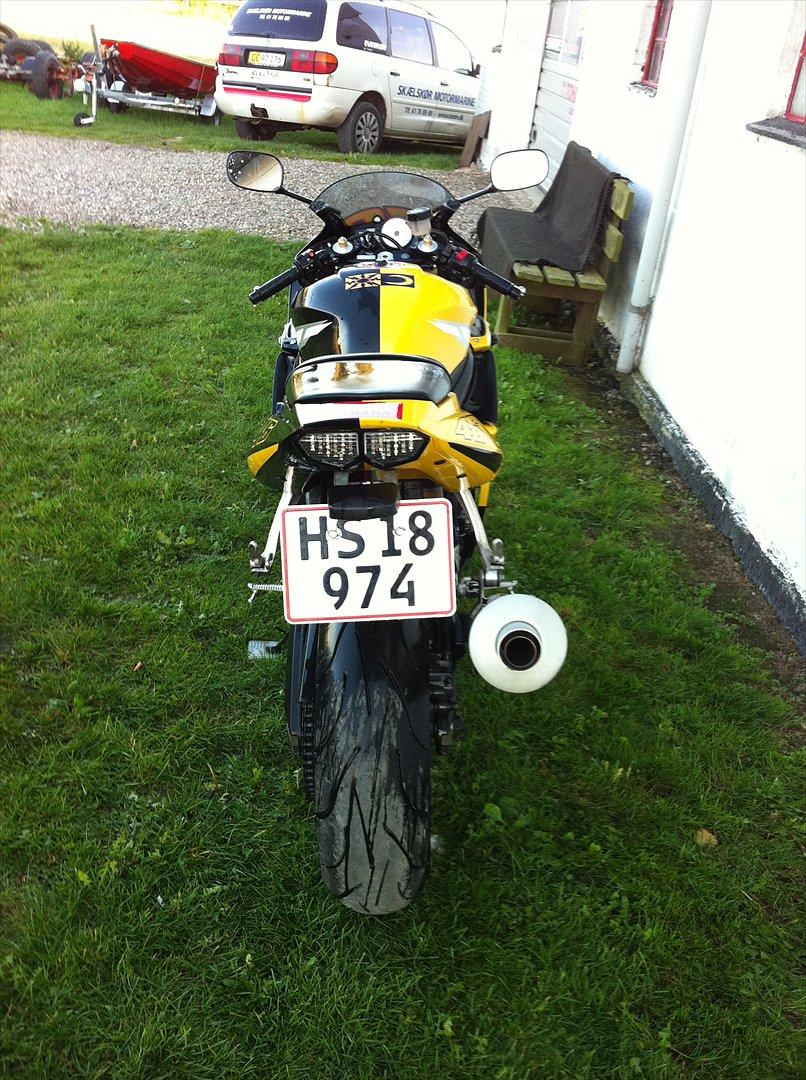 Yamaha R6 billede 14