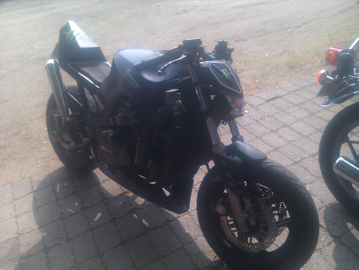 Kawasaki GPZ 1000 Figther billede 1