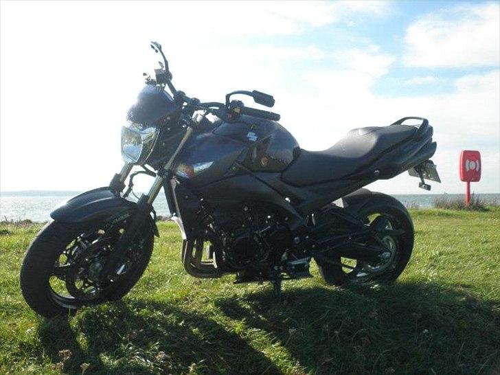 Suzuki Gsr 600 (solgt) billede 8