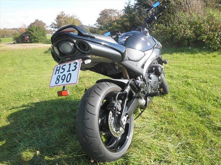 Suzuki Gsr 600 (solgt) billede 6