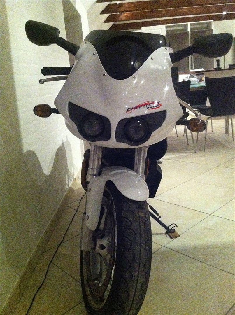 Buell XB9R billede 10