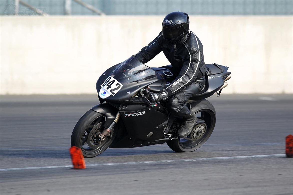 MV Agusta F4 1000 billede 8