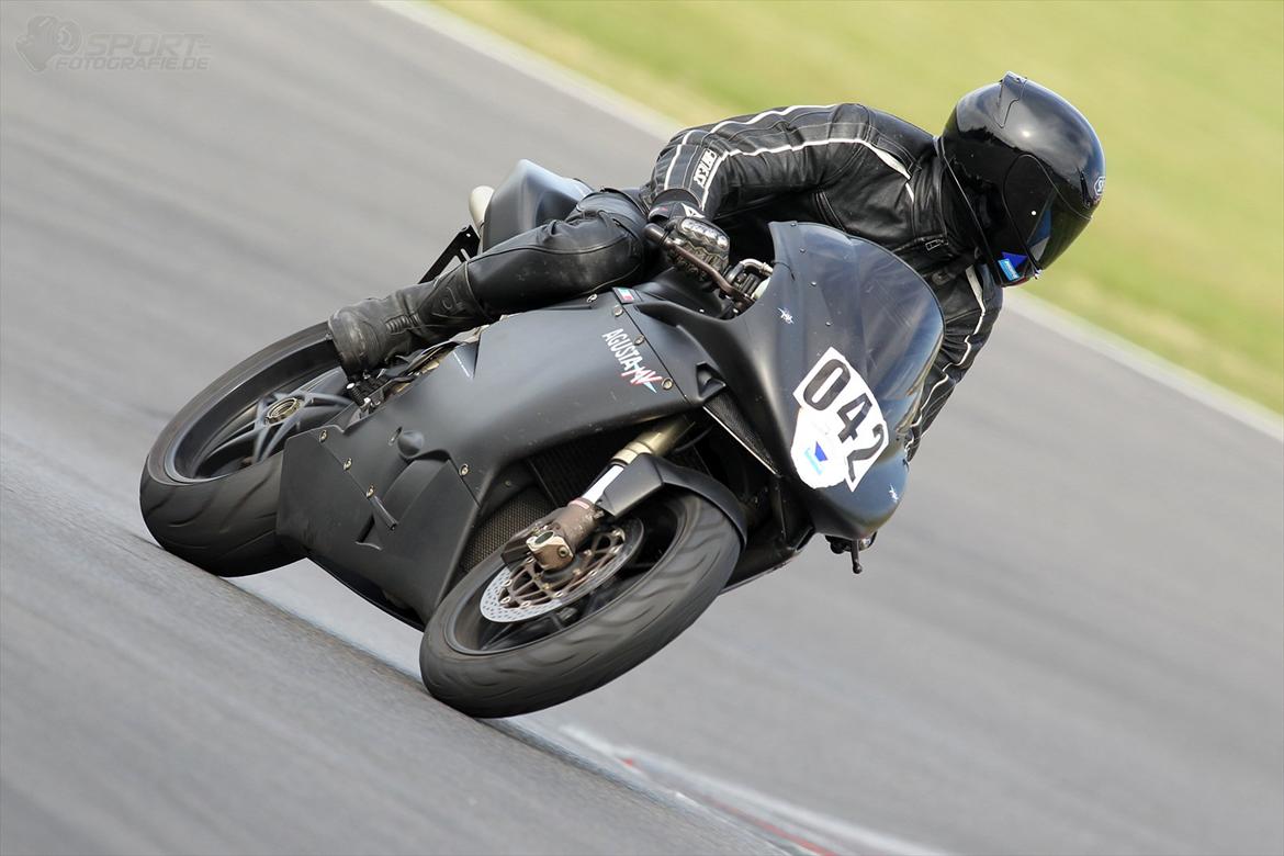 MV Agusta F4 1000 billede 12