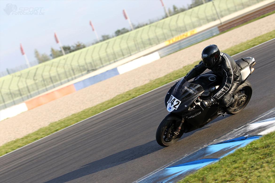 MV Agusta F4 1000 billede 13