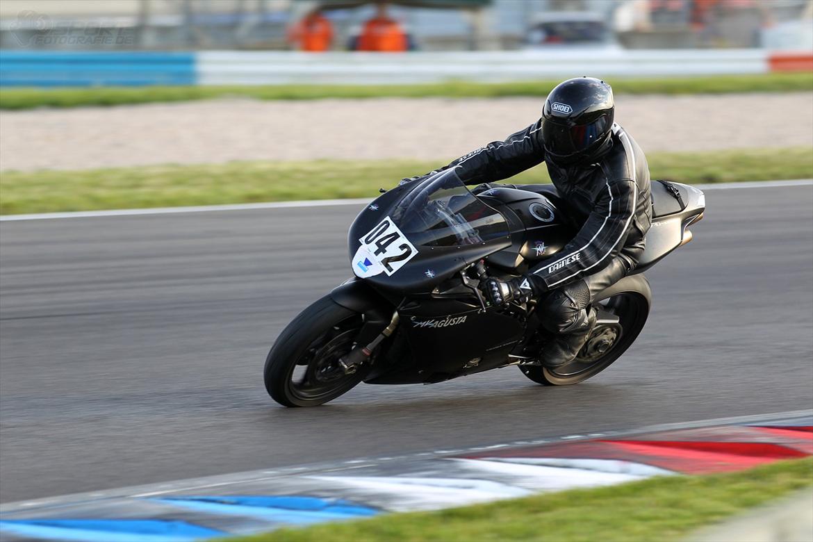 MV Agusta F4 1000 billede 14