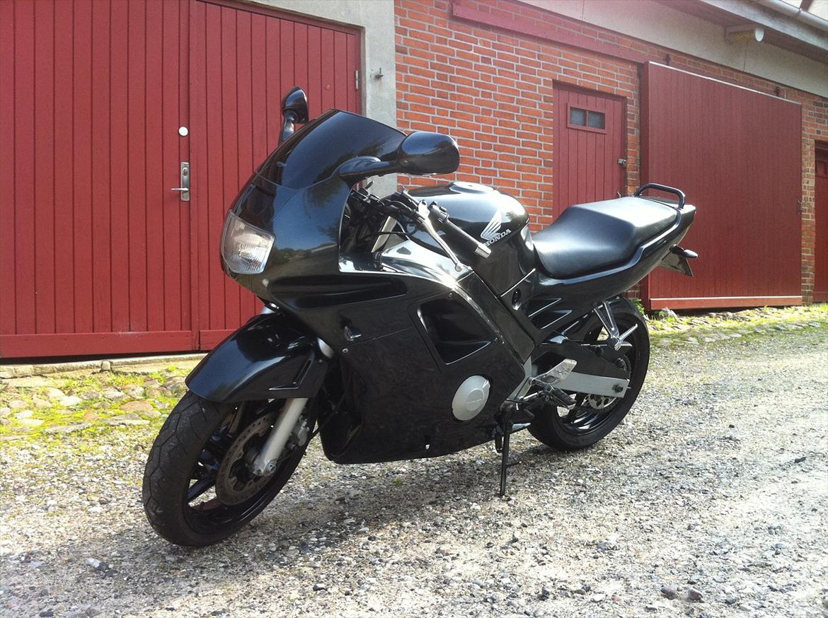 Honda cbr 600 f2 billede 2