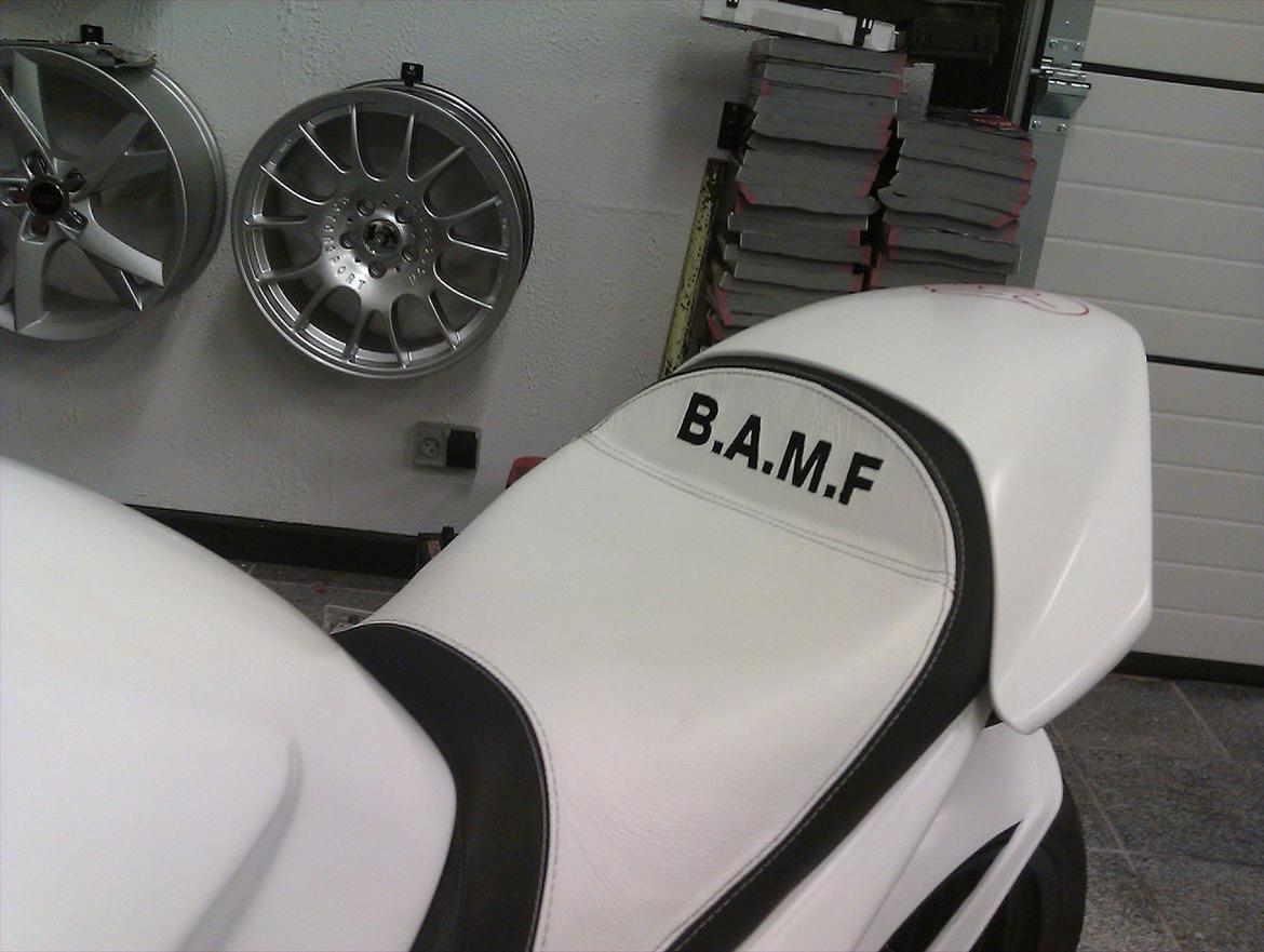 Ducati Monster 900ss New School Cafe Racer billede 19