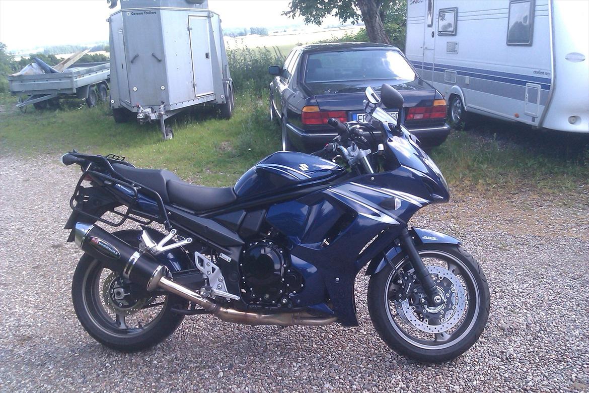 Suzuki gsx 1250 fa billede 2