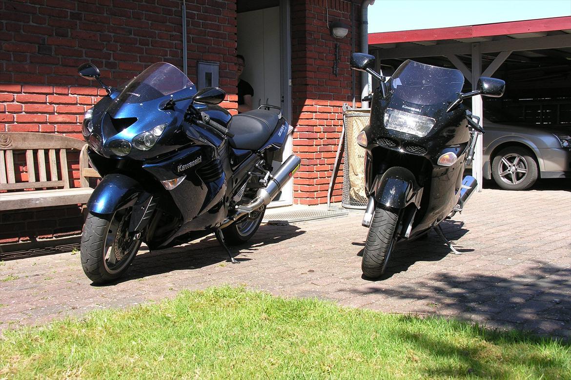 Kawasaki ZZR 1400 - Lige hentet hjem sammen med den gamle ZZR 1100 billede 3