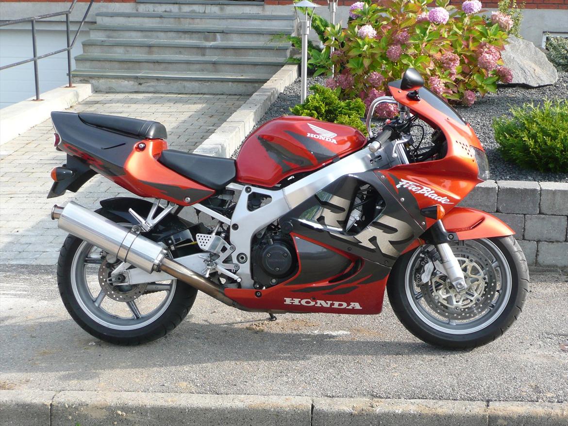 Honda CBR 900 Fireblade billede 1