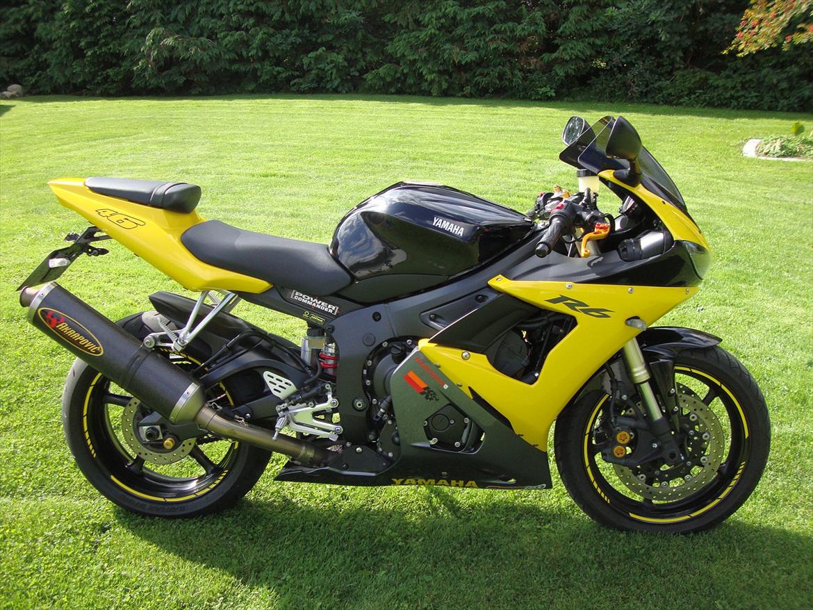 Yamaha R6 billede 5