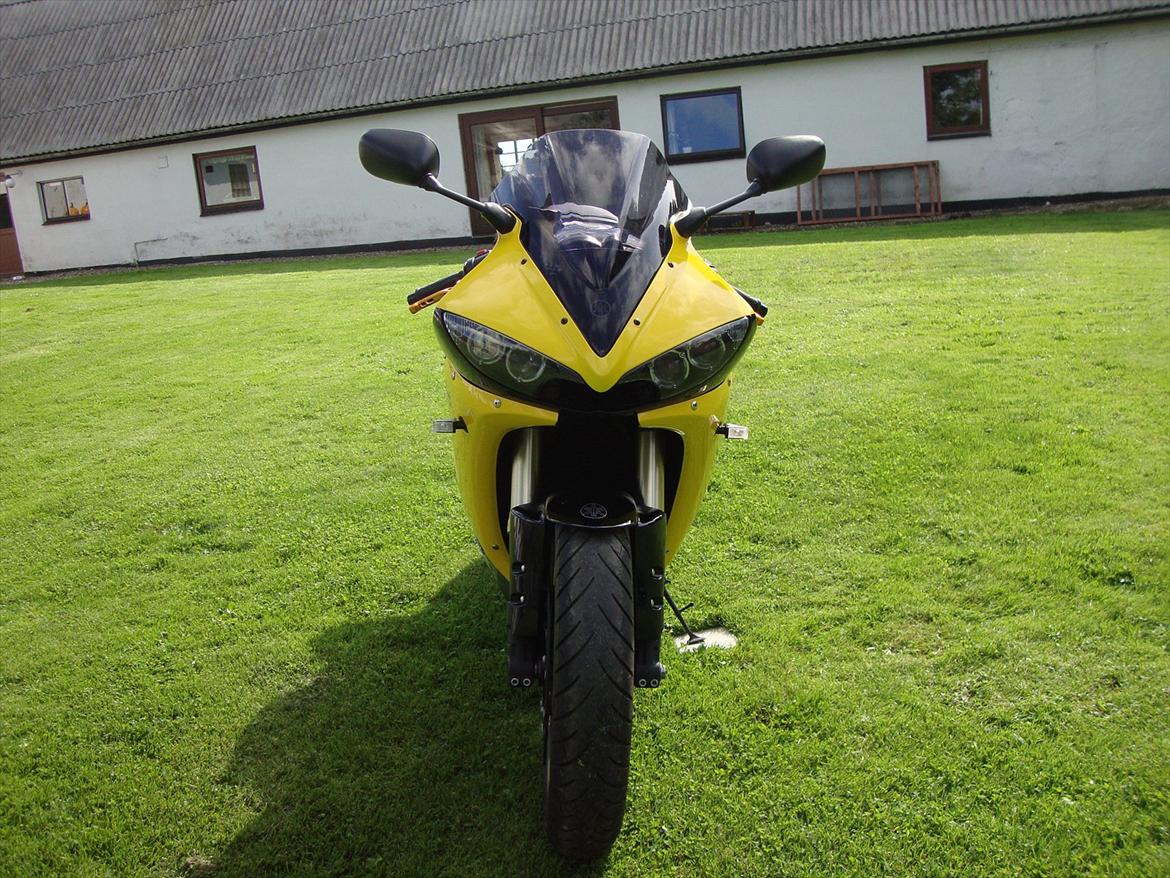 Yamaha R6 billede 14